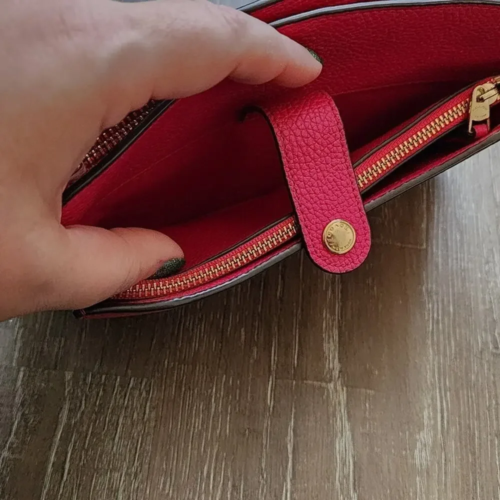 Coach Convertible Noa Pop Up Messenger In hot pink magenta purse wallet wristlet - Picture 13 of 16